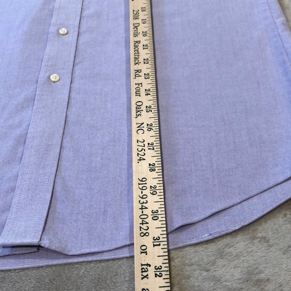 IZOD - New England Oxford Button Down Short Sleeve - Picture 5 of 6